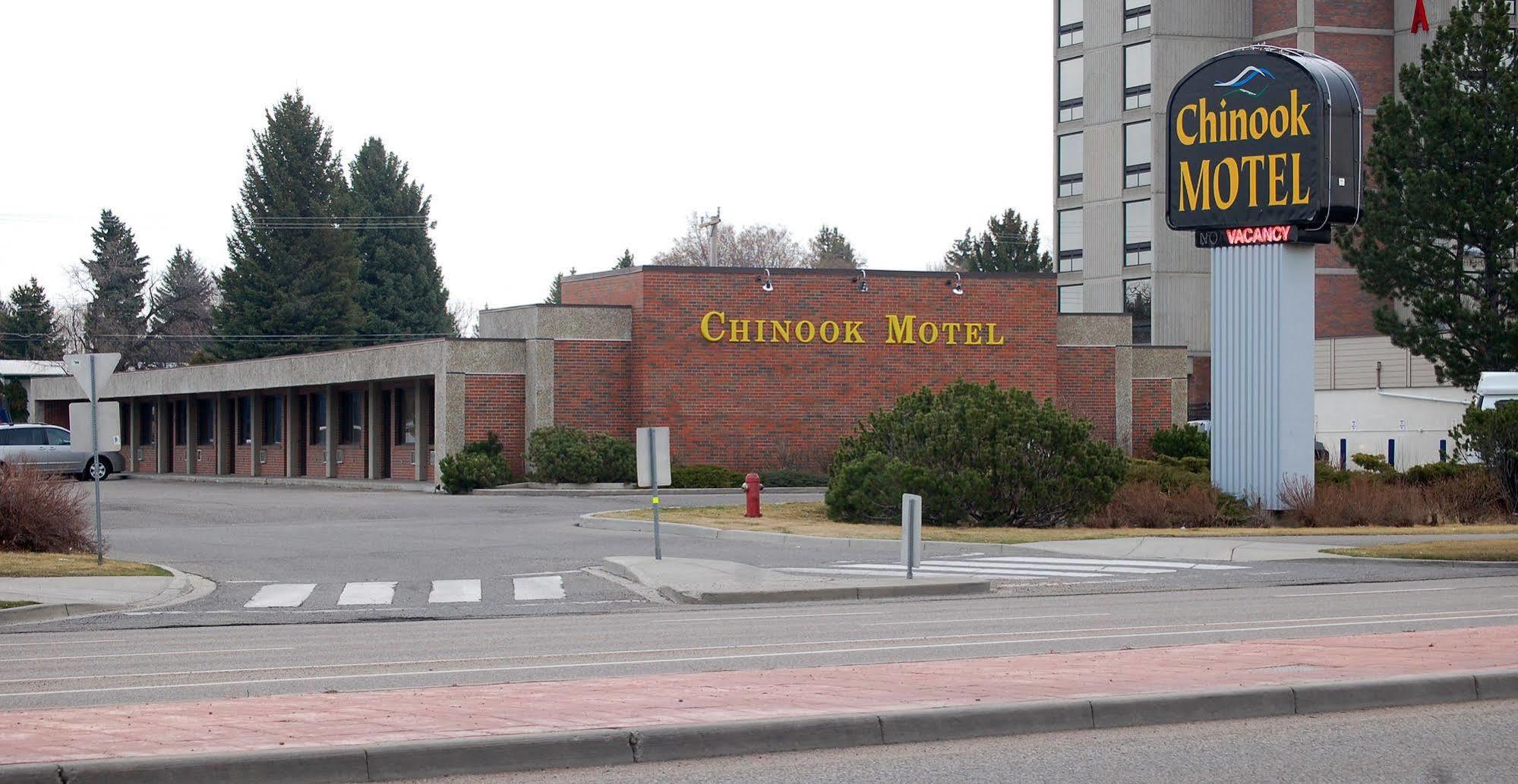 Chinook Motel 레스브리지 외부 사진